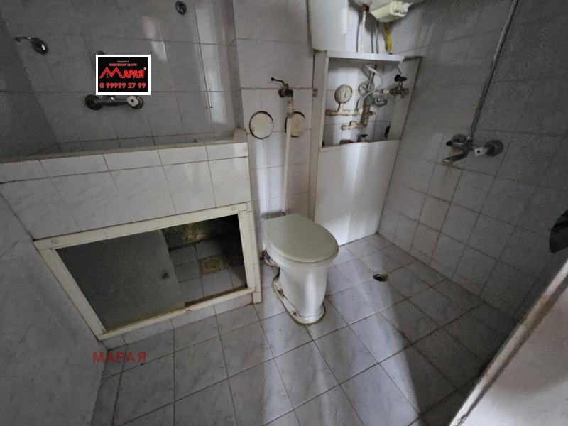 Na sprzedaż  1 sypialnia Ruse , Centar , 63 mkw | 23618329 - obraz [10]