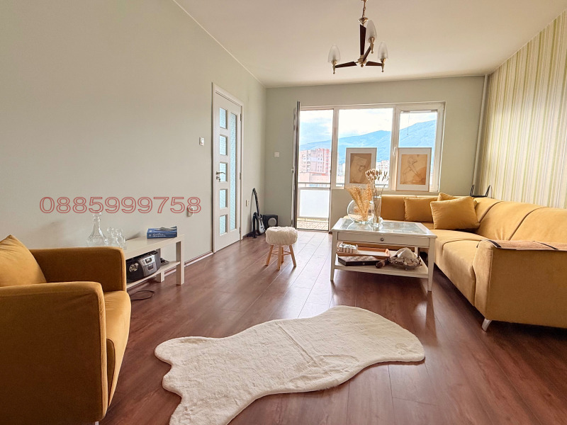 Продава 3-СТАЕН, гр. София, Стрелбище, снимка 2 - Апартаменти - 52787295