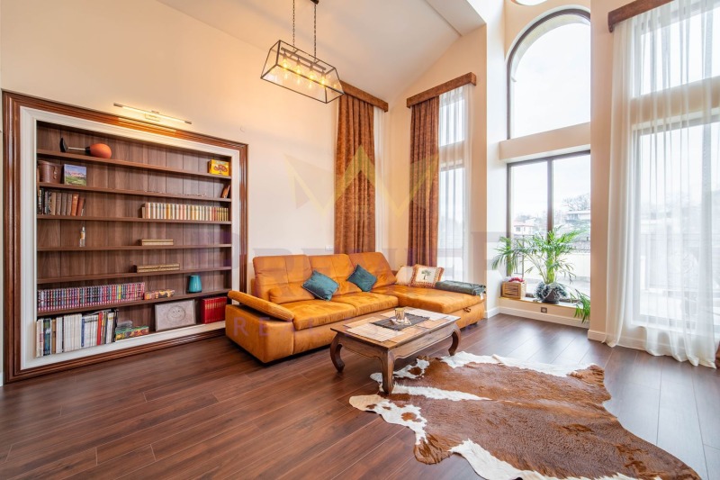 In vendita  Maisonette Varna , Briz , 350 mq | 99669275 - Immagine [2]