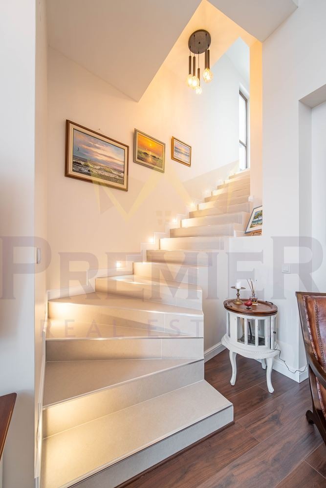 In vendita  Maisonette Varna , Briz , 350 mq | 99669275 - Immagine [4]