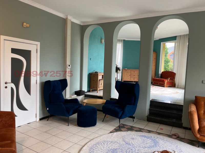 De vânzare  Casa Sofia , Bancia , 400 mp | 70540310 - imagine [4]