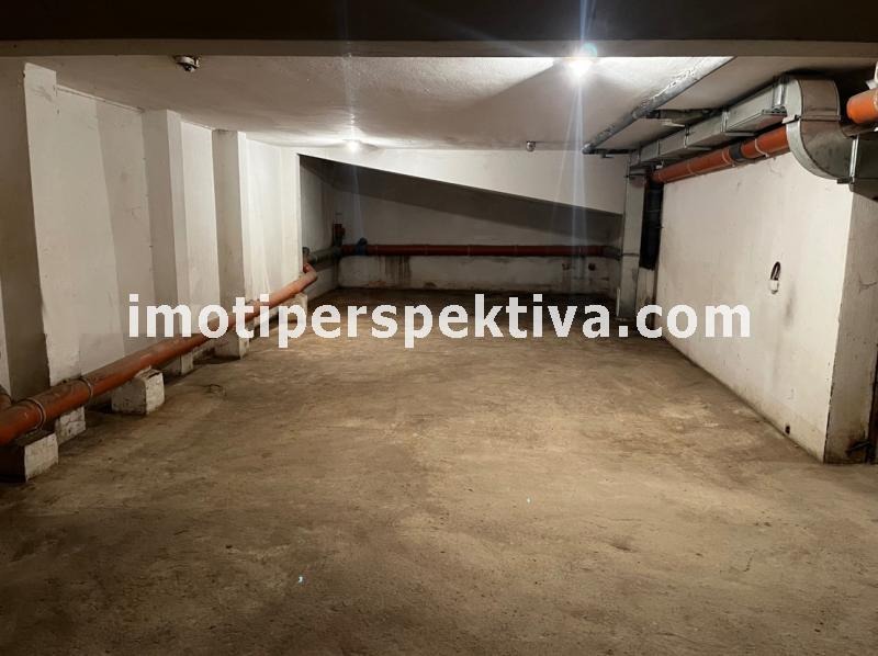 À venda  Lugar de estacionamento Plovdiv , Kiutchuk Parij , 150 m² | 99080607 - imagem [3]