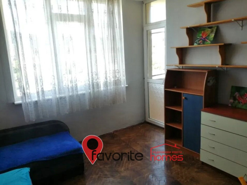 Продава  1-стаен град Шумен , 5-ти полк , 40 кв.м | 89627933