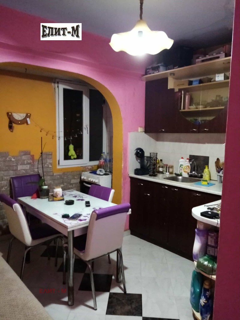 Продава 1-СТАЕН, град Плевен, Сторгозия • 55000 € / 107570.65 лв. • 84847209 1