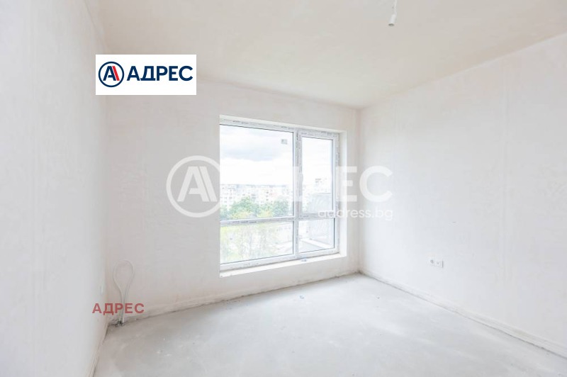 À venda  1 quarto Varna , Vazrajdane 1 , 75 m² | 42354135 - imagem [2]