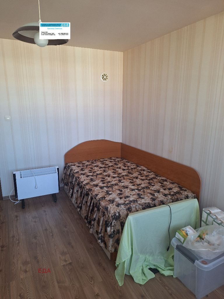 Продава  3-стаен град Перник , Център , 72 кв.м | 92102133 - изображение [11]