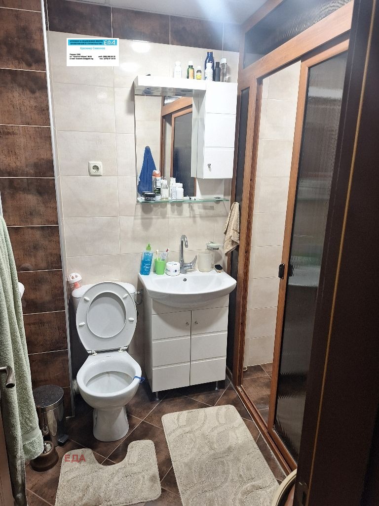 Продава  3-стаен град Перник , Център , 72 кв.м | 92102133 - изображение [12]