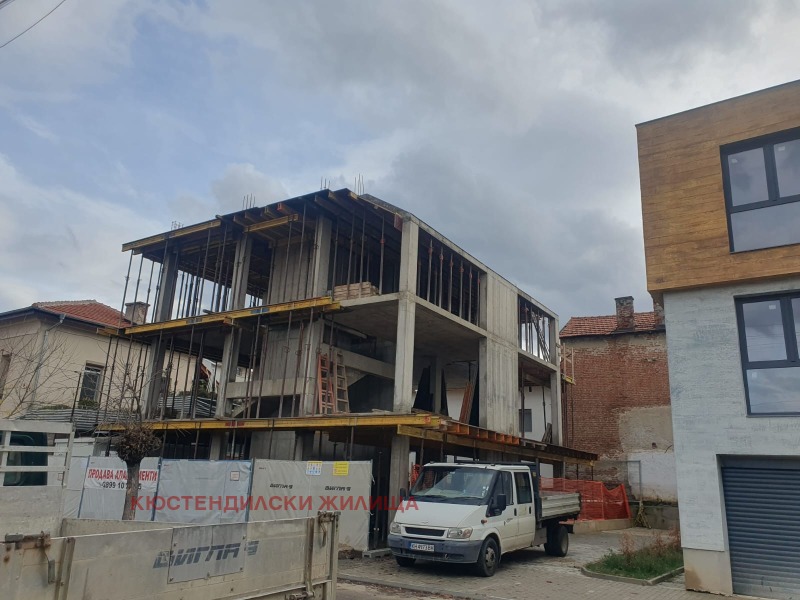 Προς πώληση  2 υπνοδωμάτια Κγιουστενδηλ , ΤΣενταρ , 143 τ.μ | 73200070