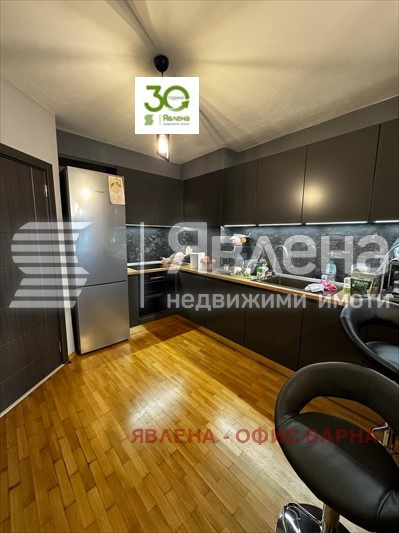 Продава 3-СТАЕН, гр. Варна, Централна поща, снимка 2 - Апартаменти - 55827607
