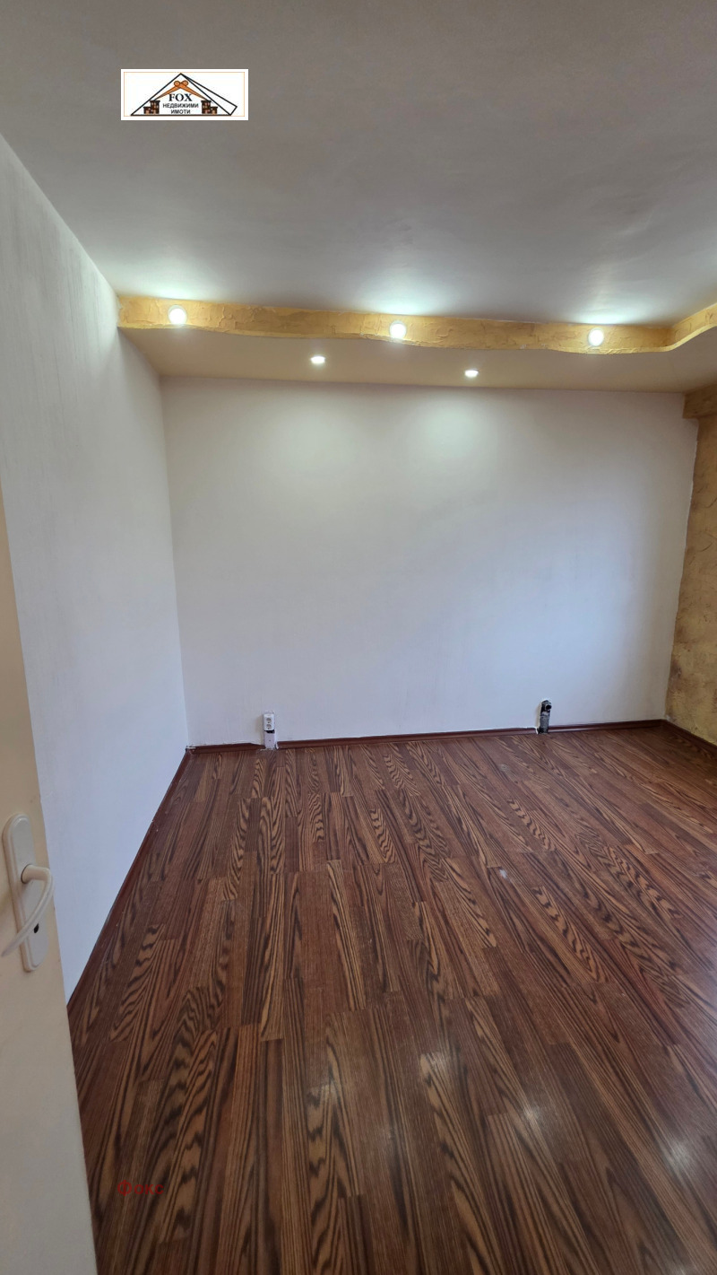 Продава 4-СТАЕН, гр. Русе, Чародейка - Юг, снимка 5 - Апартаменти - 52513323