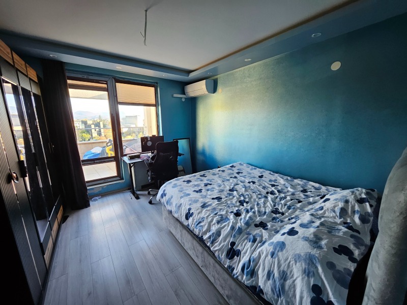 Продава МНОГОСТАЕН, гр. Кърджали, Център, снимка 15 - Апартаменти - 52780119