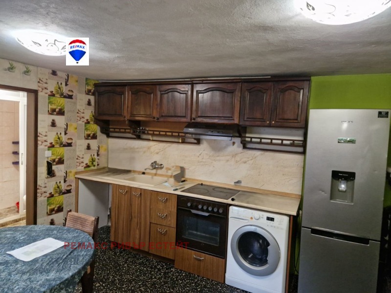 À venda  Casa Ruse , Chirok centar , 50 m² | 93621544