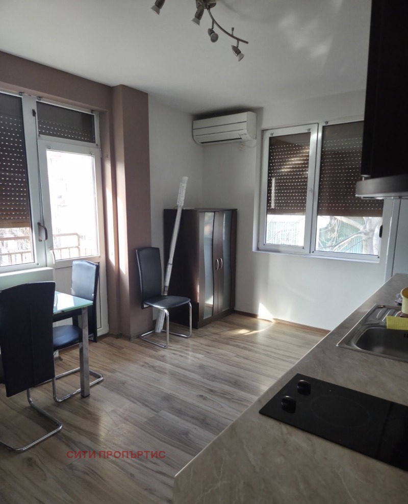 Продава 2-СТАЕН, гр. Благоевград, Еленово 1, снимка 3 - Апартаменти - 53365882