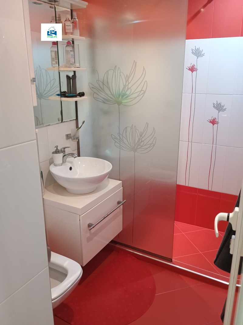 Na prodej  2 ložnice Sofia , Mladost 1A , 79 m2 | 18636993 - obraz [11]
