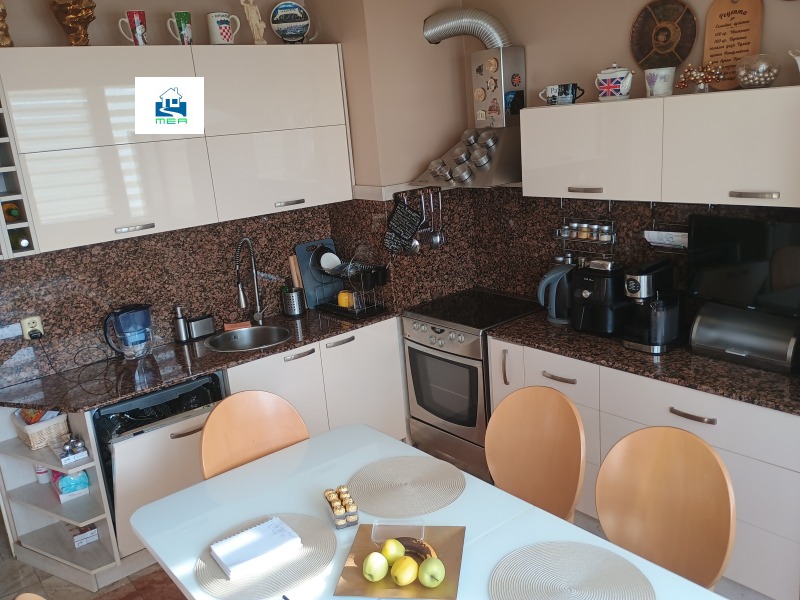 Na prodej  2 ložnice Sofia , Mladost 1A , 79 m2 | 18636993