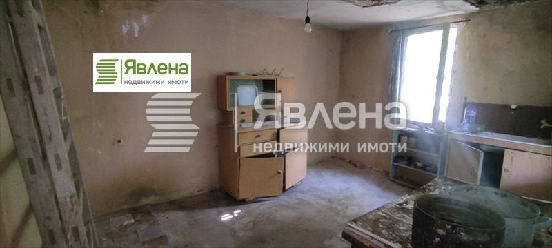 Продава КЪЩА, с. Червена могила, област Перник, снимка 5 - Къщи - 52645696