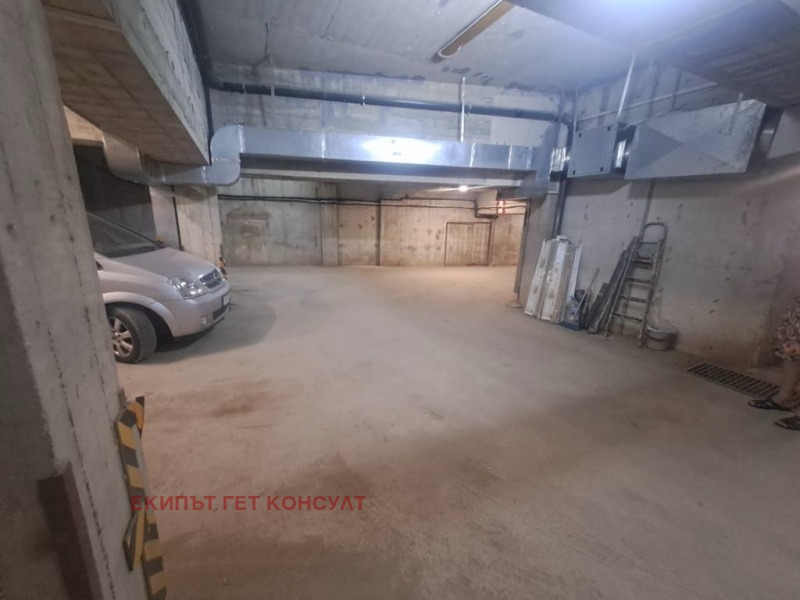 Продава  Паркомясто град Варна , Базар Левски , 56 кв.м | 56979487