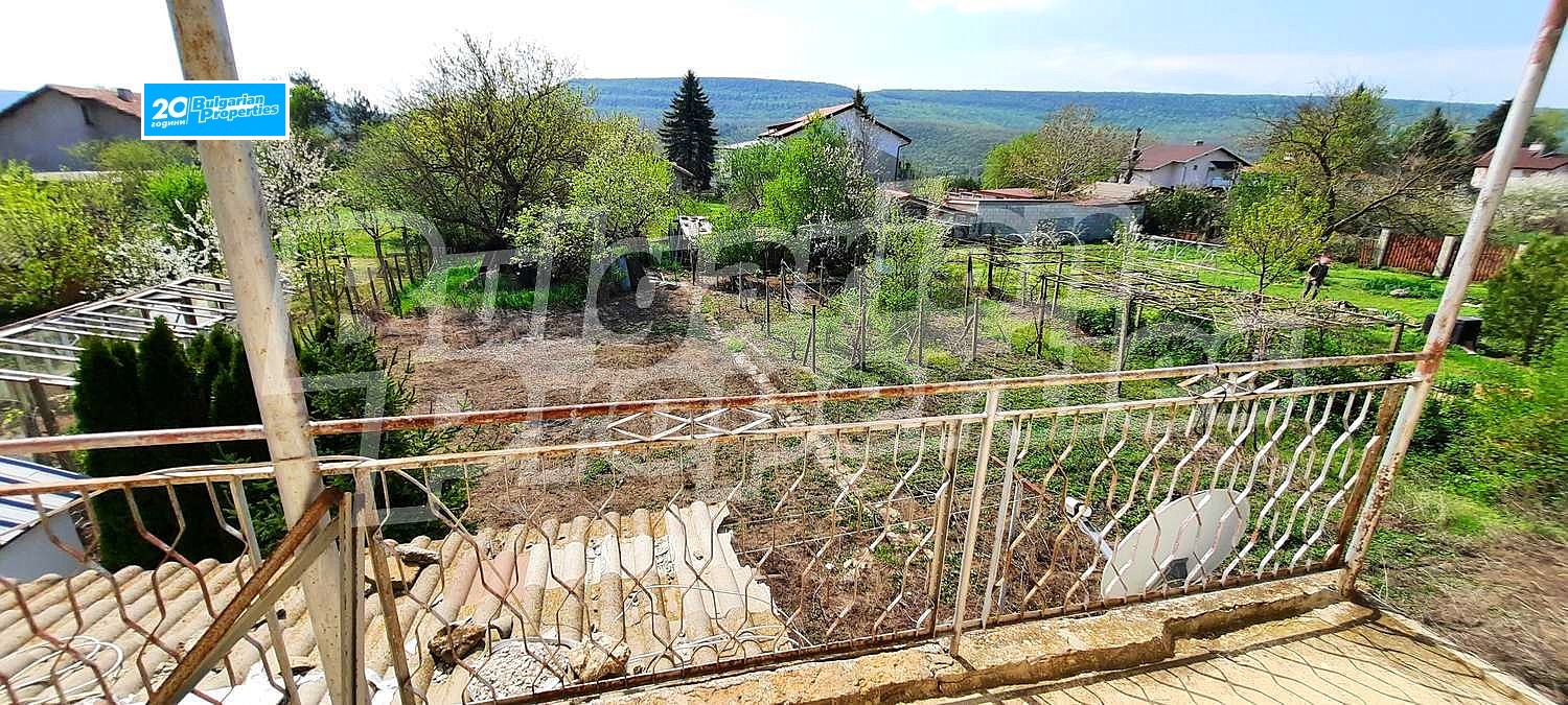 Продава КЪЩА, с. Църква, област Добрич, снимка 2 - Къщи - 45240611