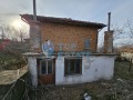 Продава КЪЩА, област Велико Търново, с. Козловец • 10000 € • 40190312 — Holmes.bg