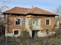 Продава КЪЩА, област Велико Търново, с. Козловец • 10000 € • 40190312 — Holmes.bg