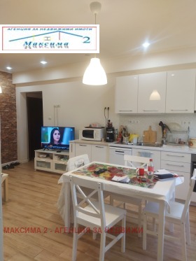 1 υπνοδωμάτιο Ηδεαλεν τσενταρ, Πλεβεν 4