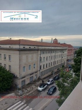 1 υπνοδωμάτιο Ηδεαλεν τσενταρ, Πλεβεν 13