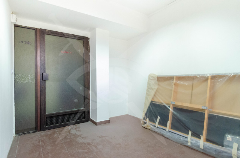 Eladó  Stúdió Varna , Centar , 10 négyzetméter | 56027417 - kép [2]
