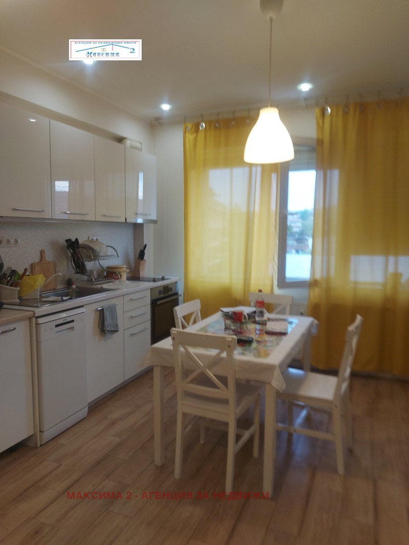 Продава  2-стаен, град Плевен, Идеален център •  264 000 лв. • ID 22538115 — holmes.bg - [1] 