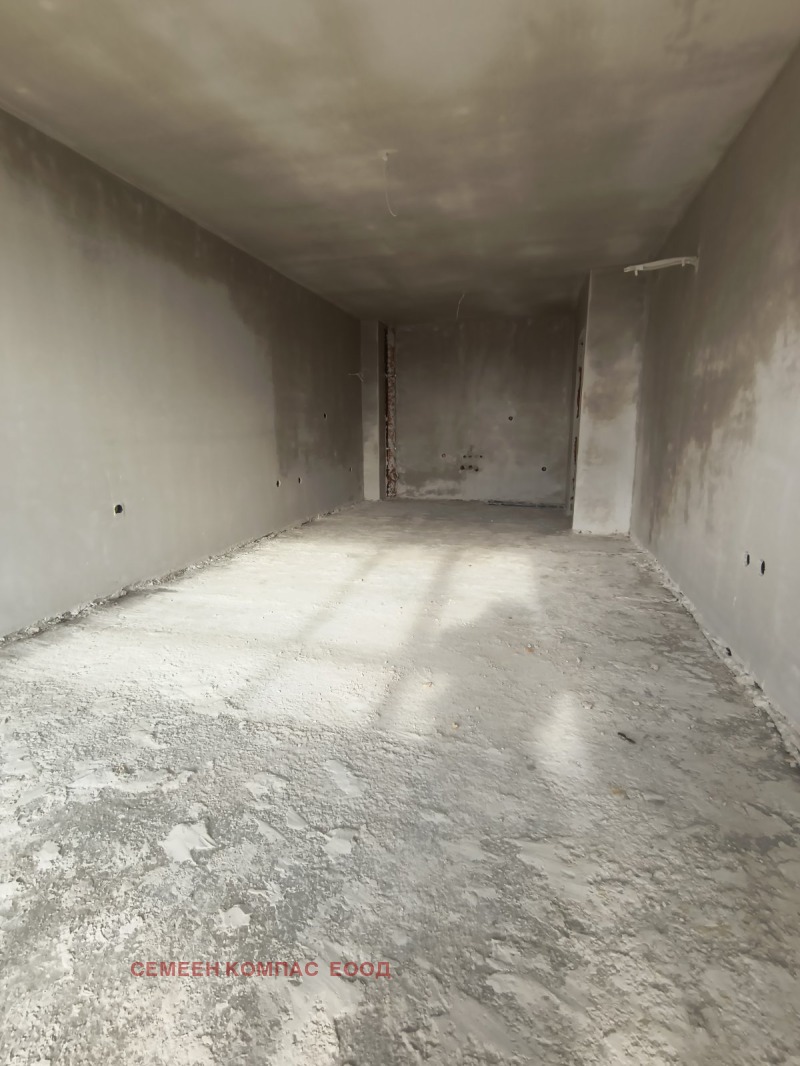 Продава 2-СТАЕН, гр. Пловдив, Южен, снимка 2 - Апартаменти - 52550714