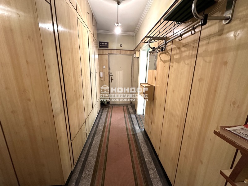 Te koop  2 slaapkamers Plovdiv , Tsentar , 126 m² | 44166275 - afbeelding [12]