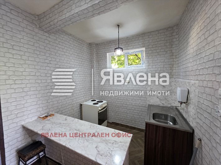 Продава ЕТАЖ ОТ КЪЩА, гр. София, Орландовци, снимка 5 - Етаж от къща - 56264220