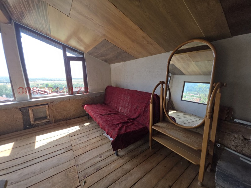 Продава КЪЩА, с. Сапарево, област Кюстендил, снимка 12 - Къщи - 52809219