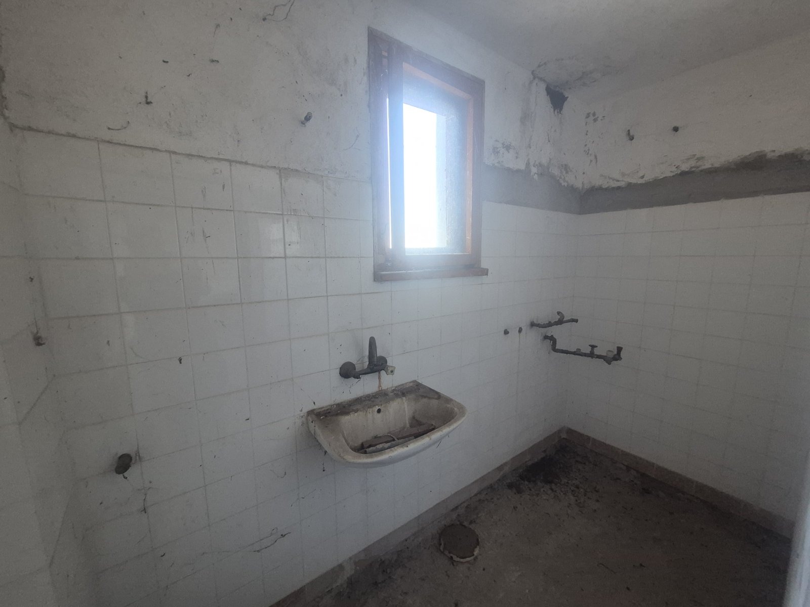 Продава КЪЩА, с. Победа, област Плевен, снимка 11 - Къщи - 55309441