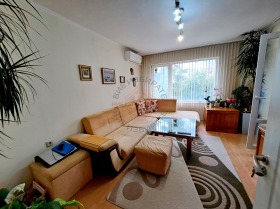 2 chambres Lyatno kino Trakiya, Varna