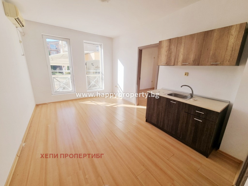 На продаж  1 спальня область Бургас , к.к. Слънчев бряг , 41 кв.м | 82434911 - зображення [2]