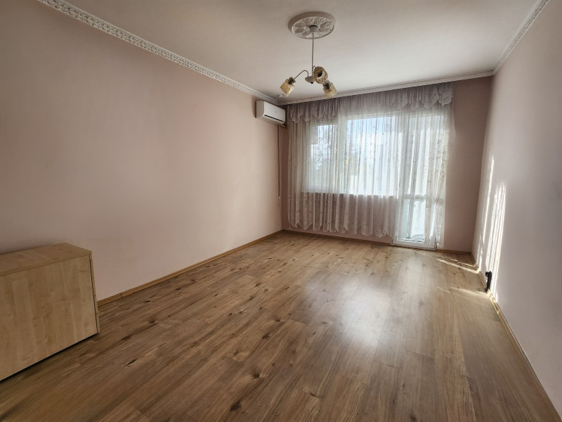 Продава 3-СТАЕН, гр. Варна, Трошево, снимка 2 - Апартаменти - 52401720