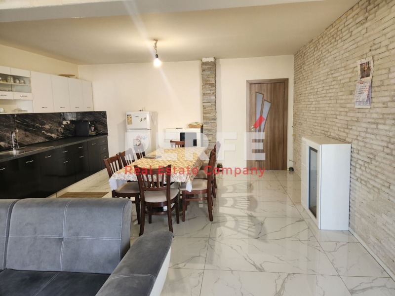 In vendita  Casa Burgas , Izvor , 150 mq | 80866662 - Immagine [2]