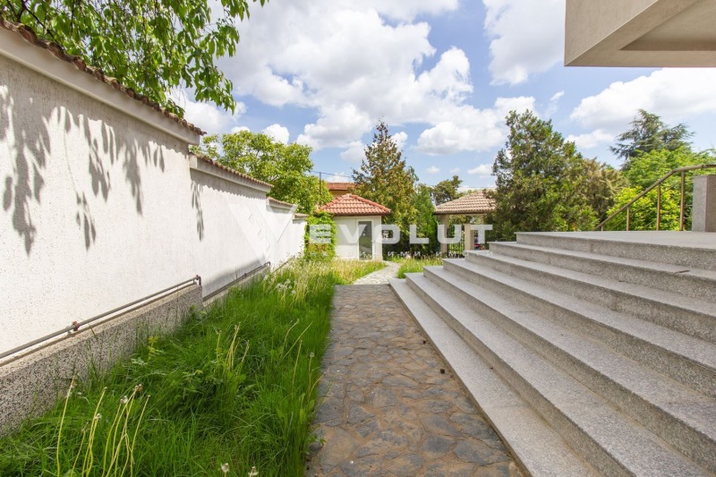 Til salgs  Hus Sofia , v.z.Kinotsentara 3 sjast , 395 kvm | 65263307 - bilde [4]
