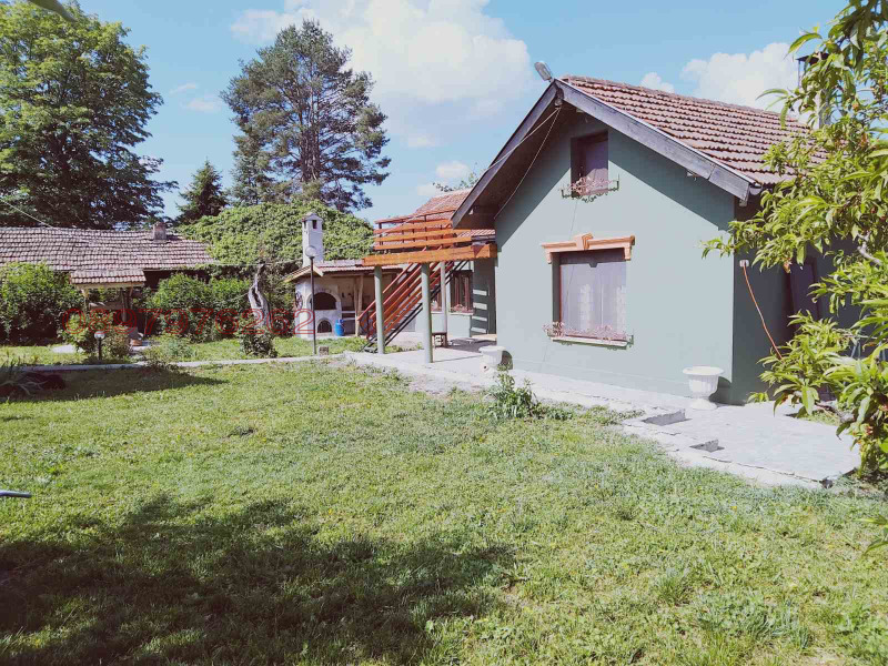 En venta  Casa región Ruse , Chereshovo , 1900 metros cuadrados | 30682918 - imagen [3]