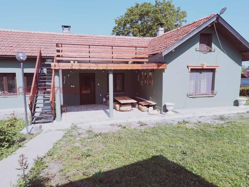 En venta  Casa región Ruse , Chereshovo , 1900 metros cuadrados | 30682918 - imagen [8]