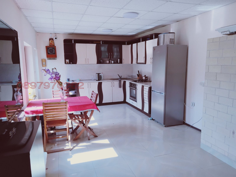 En venta  Casa región Ruse , Chereshovo , 1900 metros cuadrados | 30682918 - imagen [9]