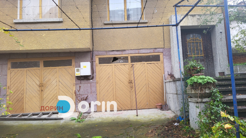 Продава КЪЩА, гр. Кърджали, Веселчане, снимка 2 - Къщи - 52521038