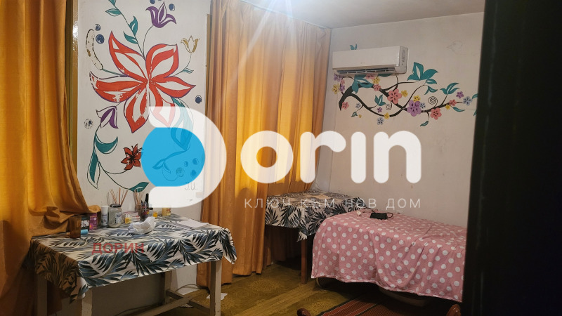 Продава КЪЩА, гр. Кърджали, Веселчане, снимка 11 - Къщи - 52521038