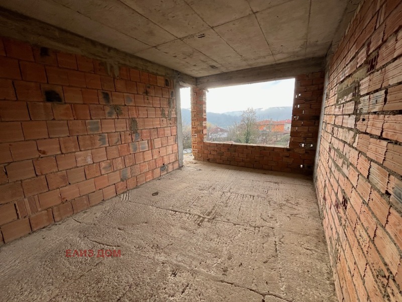 Продава КЪЩА, с. Долище, област Варна, снимка 5 - Къщи - 52637831