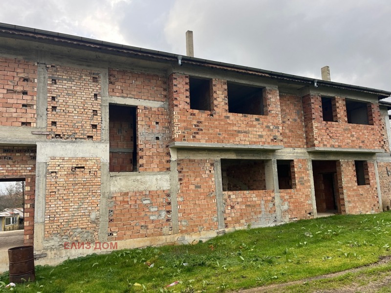 Продава КЪЩА, с. Долище, област Варна, снимка 12 - Къщи - 52637831