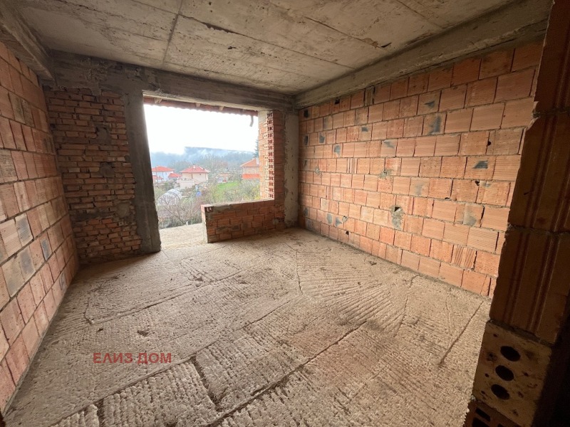 Продава КЪЩА, с. Долище, област Варна, снимка 7 - Къщи - 52637831