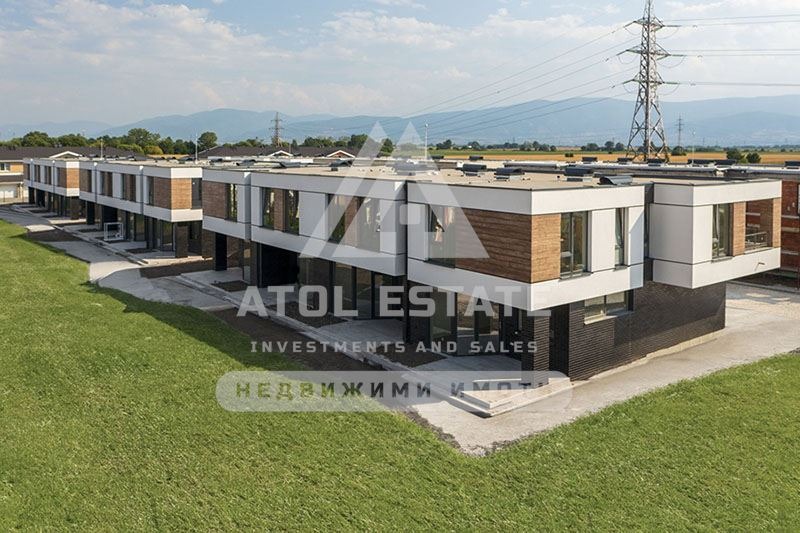 Продава КЪЩА, гр. Пловдив, Тракия, снимка 14 - Къщи - 54147365