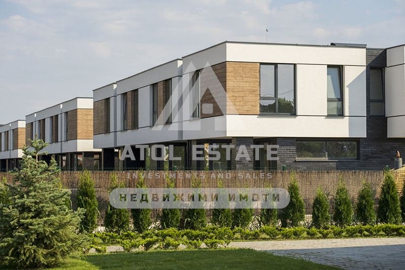 Продава КЪЩА, гр. Пловдив, Тракия