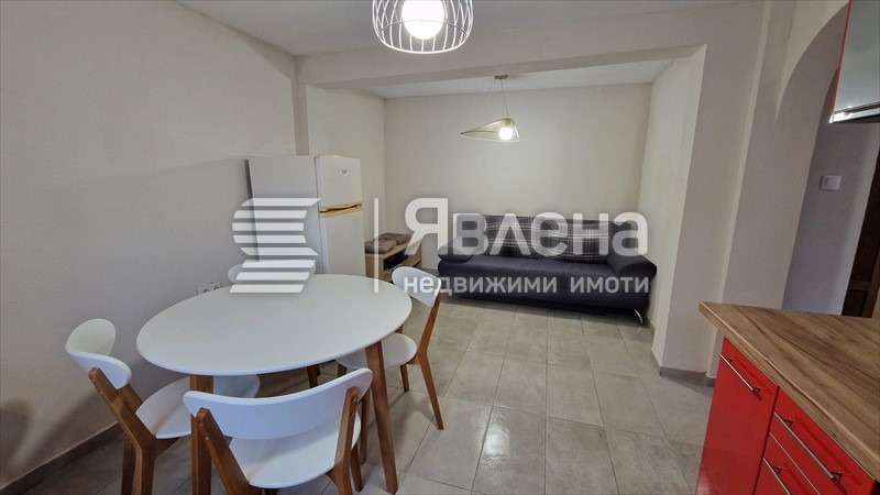 Продава КЪЩА, гр. Велинград, област Пазарджик, снимка 3 - Къщи - 55632764