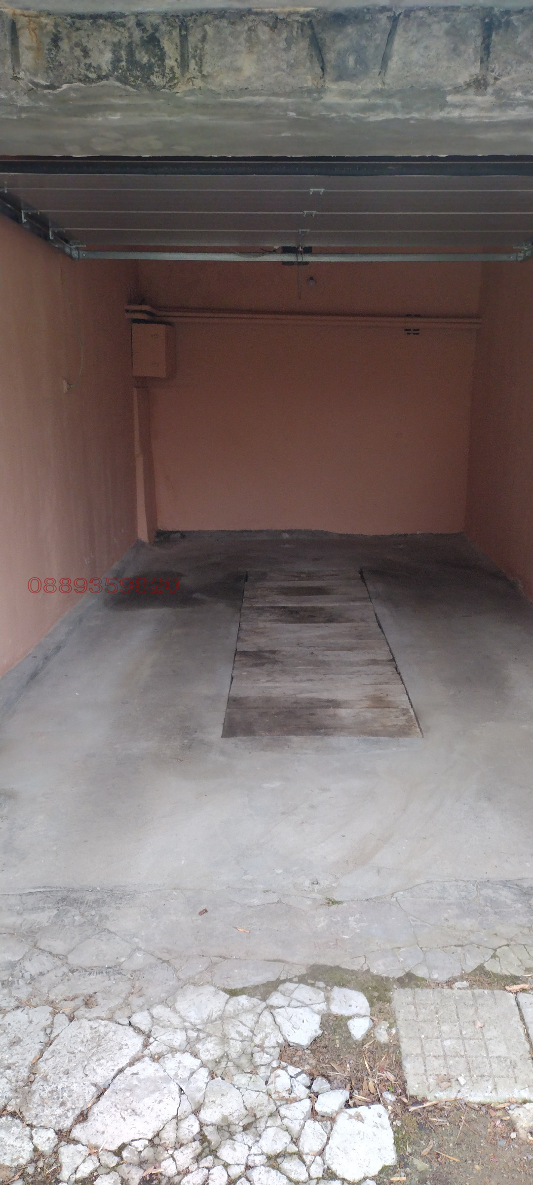 Продава ГАРАЖ, ПАРКОМЯСТО, гр. София, Лозенец